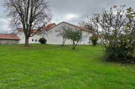 Montague Court B&B & Gites For Sale In Riberac Dordogne France