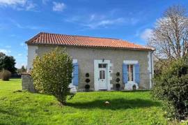 Montague Court B&B & Gites For Sale In Riberac Dordogne France