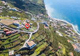 Luxury 4 Bedroom Villa in Ponta do Sol: A Haven of Elegance and Comfort