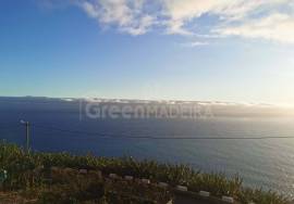 Luxury 4 Bedroom Villa in Ponta do Sol: A Haven of Elegance and Comfort
