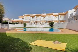 2 +1 bedroom villa for sale gated community Albufeira | Olhos de Agua 2 +1 bedroom villa for sale gated community Albufeira | Olhos de Agua