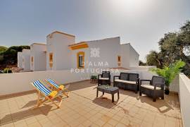 2 +1 bedroom villa for sale gated community Albufeira | Olhos de Agua 2 +1 bedroom villa for sale gated community Albufeira | Olhos de Agua