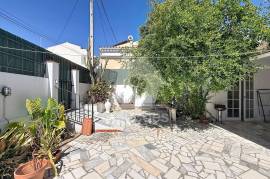 2-Bedroom Single-Storey House with Outdoor Space in Silves
