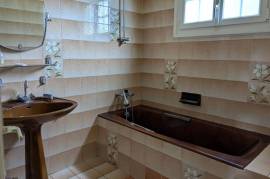 Houses for sale - 7 rooms - 147 m2 - CARO - (56140)
