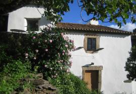 Beautiful Rustic Old Farmhouse for sale near Marvao, Portugal. Beautiful Rustic Old Farmhouse for sale near Marvao, Portugal.