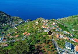 Land of 635 m² with Definitive Sea View in Quinta Grande, Câmara de Lobos