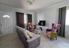 Renovated 3 bedroom villa in Lombas — Porto Santo