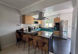 Renovated 3 bedroom villa in Lombas — Porto Santo