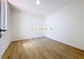 Floor of 1+1 Bedroom House Fully Recovered Floor of 1+1 Bedroom House Fully Recovered