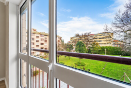 Renovated 3 Bedroom Apartment - Parque da Prelada Renovated 3 Bedroom Apartment - Parque da Prelada