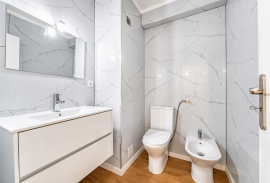 Renovated 3 Bedroom Apartment - Parque da Prelada Renovated 3 Bedroom Apartment - Parque da Prelada