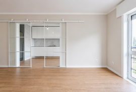 Renovated 3 Bedroom Apartment - Parque da Prelada Renovated 3 Bedroom Apartment - Parque da Prelada
