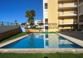 1 Bedroom Apartment with Pool near the Beach in Portimão – Temporary Rental 1 Bedroom Apartment with Pool near the Beach in Portimão – Temporary Rental