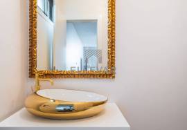MODERN 3+2 BEDROOM VILLA IN FUNCHAL