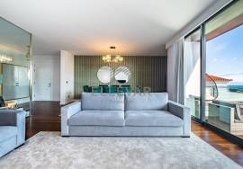 MODERN 3+2 BEDROOM VILLA IN FUNCHAL
