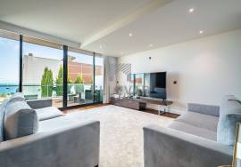 MODERN 3+2 BEDROOM VILLA IN FUNCHAL