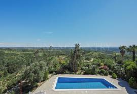 Caldas de Monchique – 3-bedroom villa with pool, garage and panoramic countryside coastal views