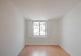 Fantastic apartment 2 bedroom new duplex in the center of the city.