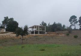 Land of 2,080 m2 with Warehouse Project.