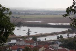Land of 2,500 m2 for Building or Hotel with River View