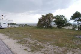 Land of 2,500 m2 for Building or Hotel with River View