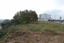 Land of 2,500 m2 for Building or Hotel with River View