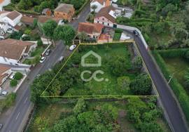 Land with 1,360.00 m2 - Chapels