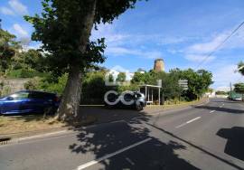 Land with 1,360.00 m2 - Chapels