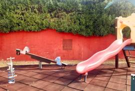 3 bedroom Townhouse in Quiet Area of Albufeira 3 bedroom Townhouse in Quiet Area of Albufeira