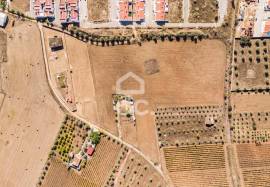 Land Reguengos de Monsaraz Land Reguengos de Monsaraz