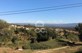 Building land 10 minutes from the center of Coimbra. Building land 10 minutes from the center of Coimbra.