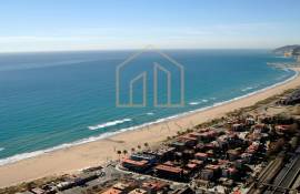 Come and live on the beach in Castelldefels!