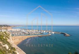 Come and live on the beach in Castelldefels!