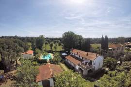 Tuscan villa with pool and holiday flats