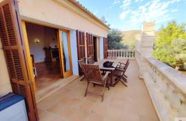 CHARMING RUSTIC FINCA IN CAPDEPERA, MALLORCA