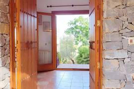 CHARMING RUSTIC FINCA IN CAPDEPERA, MALLORCA