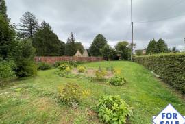 Country House with Outbuilding to Renovate