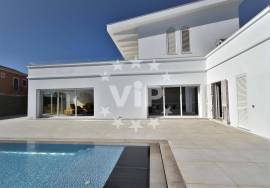 GALE - 4 BEDROOM VILLA - PRIVATE POOL - GARAGE - SEA VIEW GALE - 4 BEDROOM VILLA - PRIVATE POOL - GARAGE - SEA VIEW
