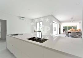 GALE - 4 BEDROOM VILLA - PRIVATE POOL - GARAGE - SEA VIEW GALE - 4 BEDROOM VILLA - PRIVATE POOL - GARAGE - SEA VIEW
