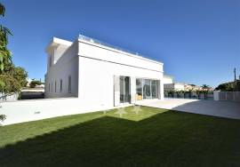GALE - 4 BEDROOM VILLA - PRIVATE POOL - GARAGE - SEA VIEW GALE - 4 BEDROOM VILLA - PRIVATE POOL - GARAGE - SEA VIEW