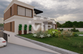 ALBUFEIRA - VALE NAVIO -UNDER CONSTRUCTION - THREE BEDROOMS - SWIMMING POOL AND GARAGE
