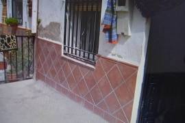 Excellent 3 Bed Townhouse For Sale in Iznalloz Granada