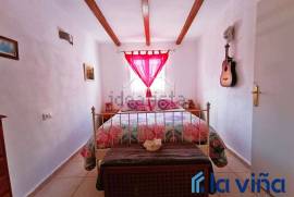 Excellent 3 Bed House For Sale in Badolatosa Andalusia