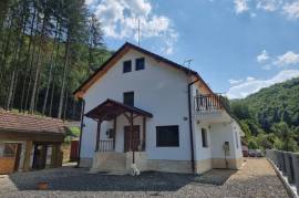 A ONE OF KIND PROPERTY FOR SALE – Private Property in UNESCO domain – Valley of the Kings in Hunedoara County,