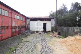 Warehouse for sale in Vila Nova de Gaia
