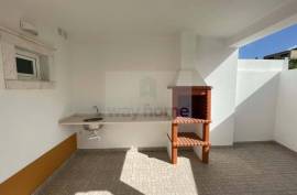 House 4 Bedrooms in Ericeira