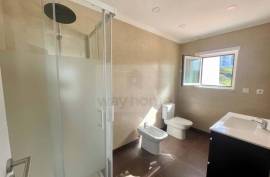 House 4 Bedrooms in Ericeira