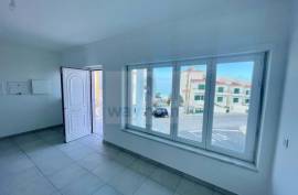 House 4 Bedrooms in Ericeira
