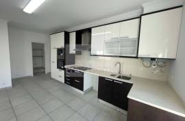 House 4 Bedrooms in Ericeira