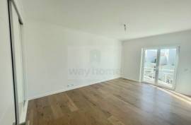 House 4 Bedrooms in Ericeira